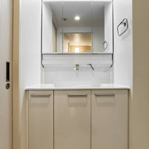 東建ニューハイツ成増の室内写真