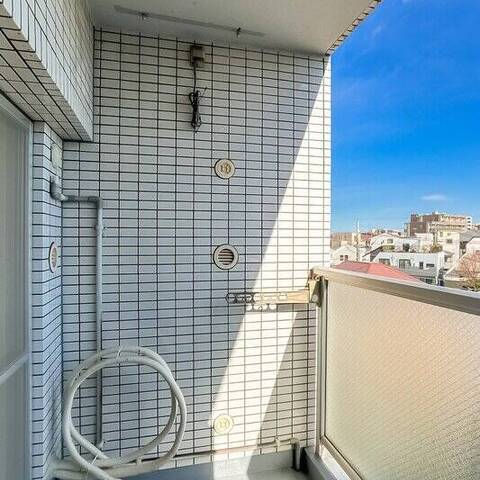 東建ニューハイツ成増の室内写真