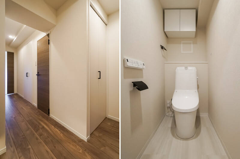 <b>左・</b>玄関を背にした廊下のカット。白い扉の収納が2ヶ所あり、木目調の扉の中はトイレです。／<b>右・</b>扉付き収納と、ちょっとした物を置けるスペースが背面にあります。タオル掛けとトイレットペーパーホルダーは黒でアクセントになっていますね。