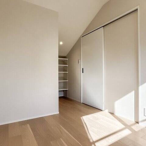 モンテベルデ新中野の室内写真