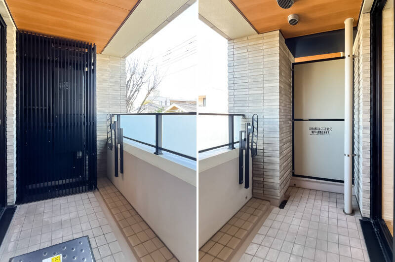 物干し金具付きのバルコニー。天井が板張りで、室内とのつながりを意識しやすい空間です。