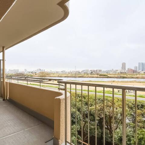 多摩川ハイム3号棟の眺望・バルコニー写真
