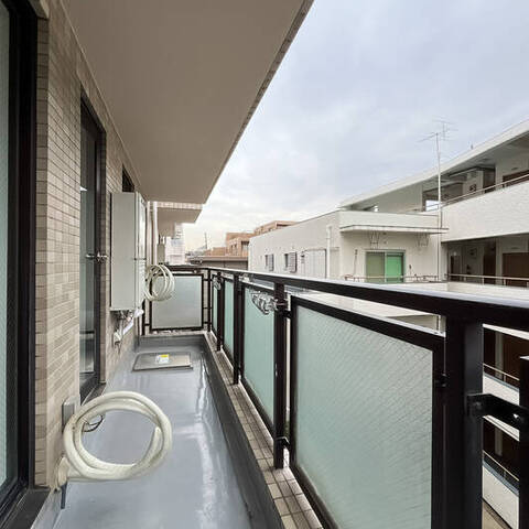 ロイヤルヴィーゼ学芸大学の眺望・バルコニー写真