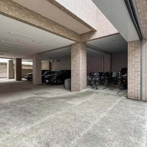 ロイヤルヴィーゼ学芸大学の建物・共用部写真