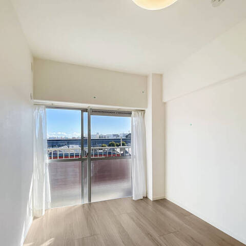 エクセレンス横浜の室内写真