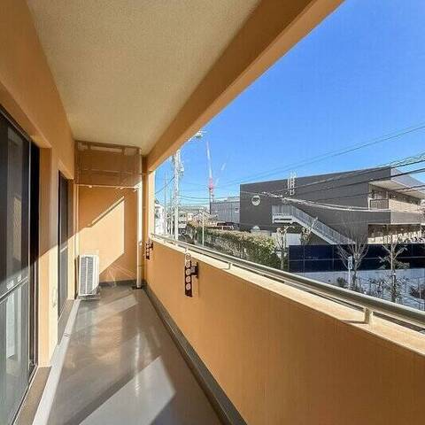 メゾンモンティチェロ弦巻の室内写真