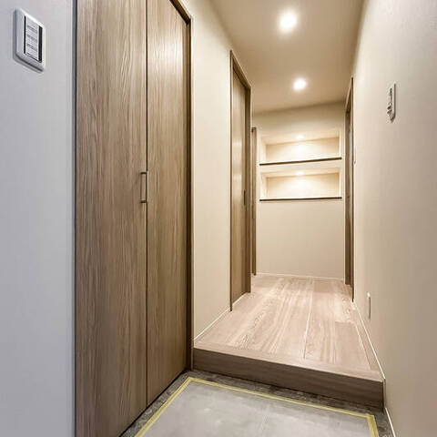 南平台マンションの室内写真