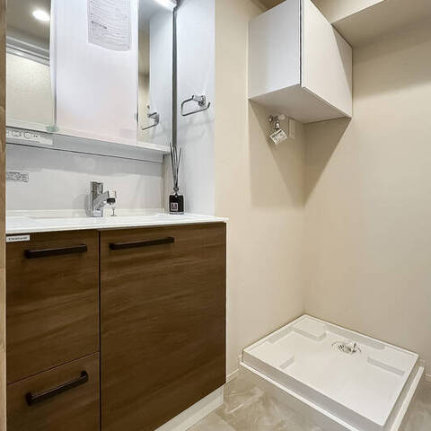 南平台マンションの室内写真