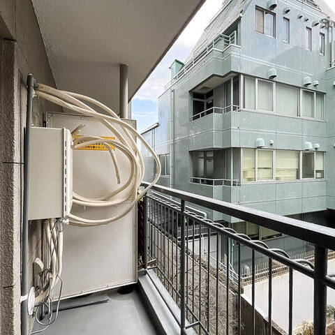 南平台マンションの室内写真