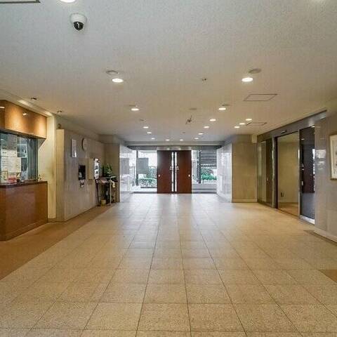 プラザ元加賀(E・F棟)の建物・共用部写真