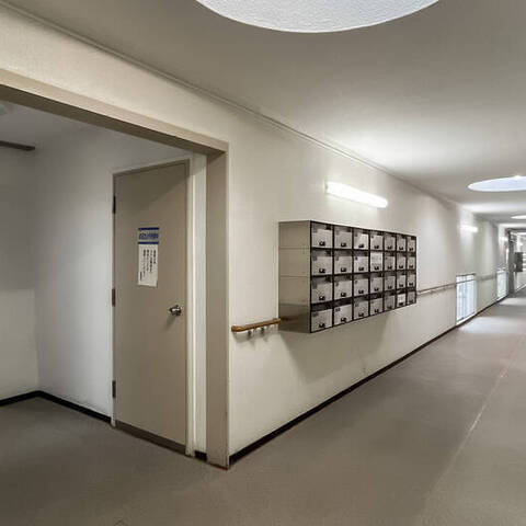 ドルフ都立大の建物・共用部写真