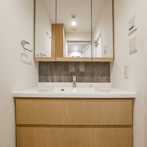 上原グリーンハイム1号棟の室内写真