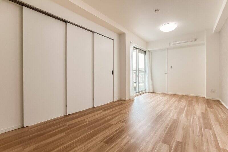 ちょっと暗い?……と思いきや……