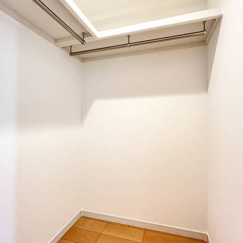 ライオンズマンション国領の室内写真