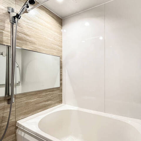 ライオンズマンション国領の室内写真