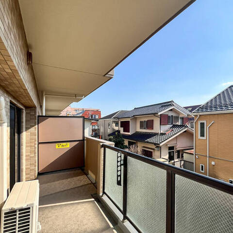 ライオンズマンション国領の室内写真