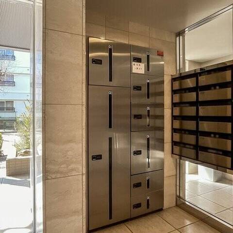 ロイヤルステージ井草の建物・共用部写真