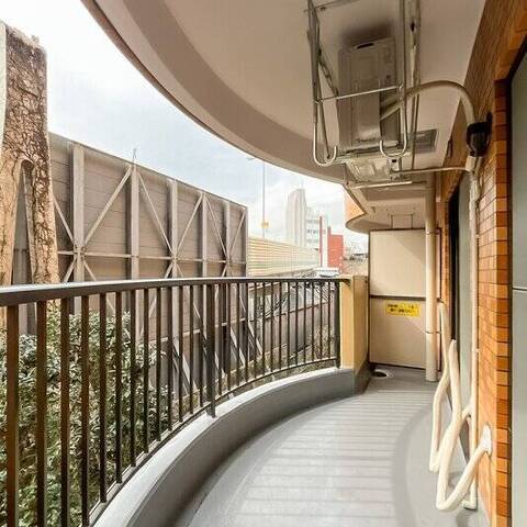 ライオンズマンション三ツ沢公園の室内写真