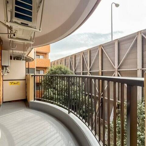 ライオンズマンション三ツ沢公園の室内写真