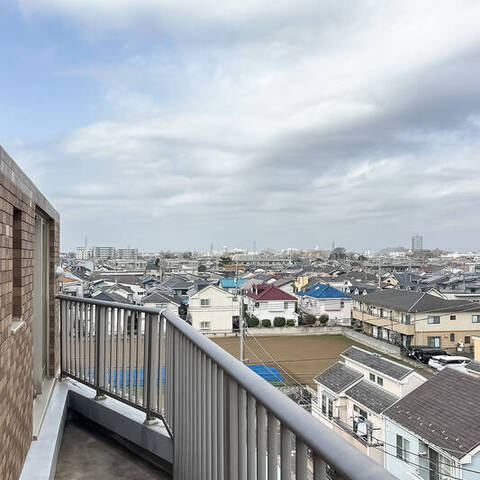 グランシティ武蔵関の室内写真