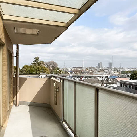 グランシティ武蔵関の室内写真