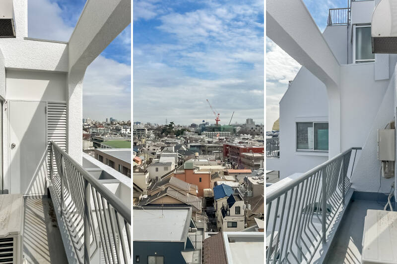 ルーフバルコニーとは別に、東側にもバルコニーが備わっています。