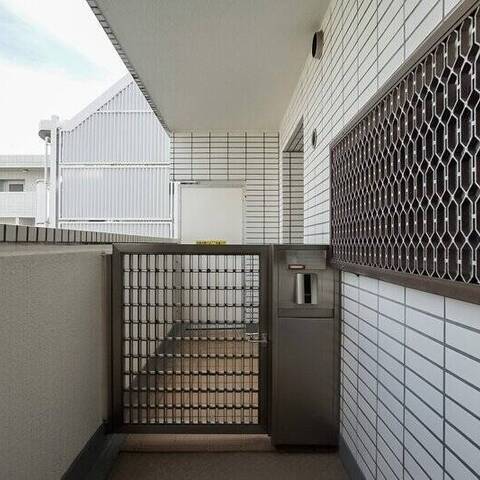 センターハイツ梅ヶ丘の建物・共用部写真
