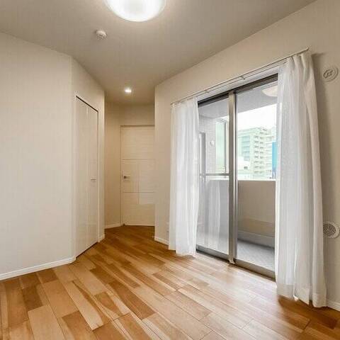 グランシティルロワイヤル久が原の室内写真