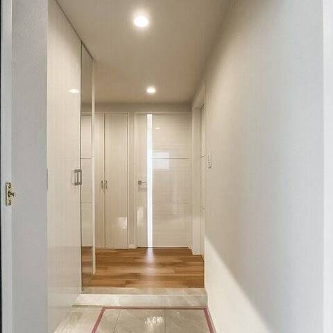 グランシティルロワイヤル久が原の室内写真