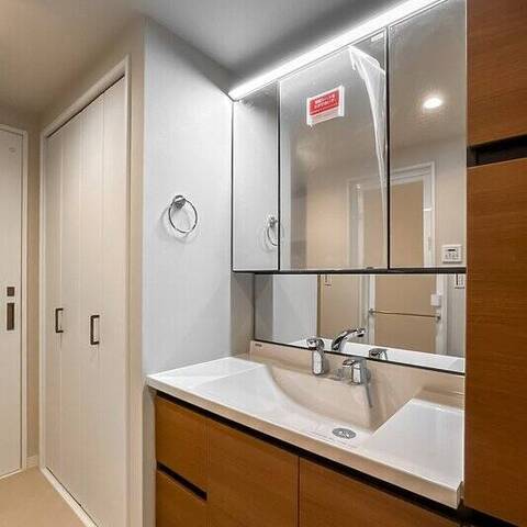 ドレッセ荏田北フォーネの室内写真