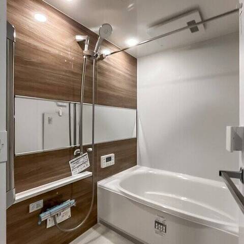 ドレッセ荏田北フォーネの室内写真