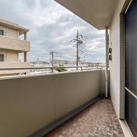 ドレッセ荏田北フォーネの室内写真