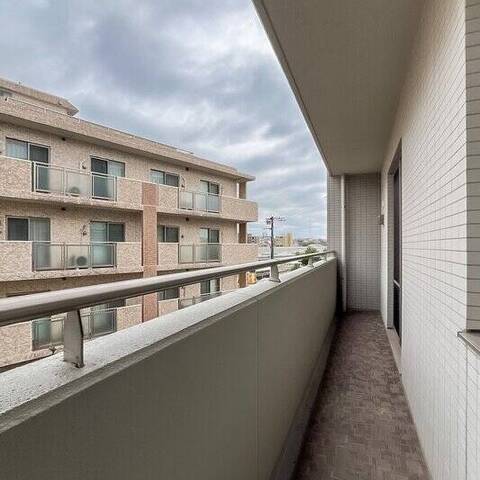 ドレッセ荏田北フォーネの室内写真