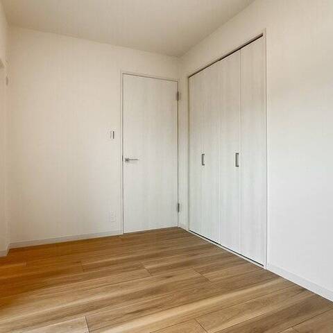 インペリアル東白楽ガーデンハウスの室内写真