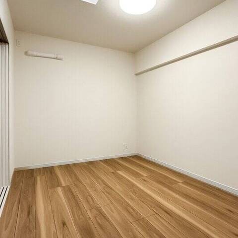 インペリアル東白楽ガーデンハウスの室内写真