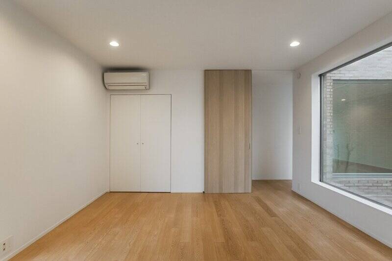 洋室Aは、引き戸で空間を仕切ることが可能。つながる気持ちよさもありますが、個室として利用できる使い勝手のよさも有しているのがありがたい。