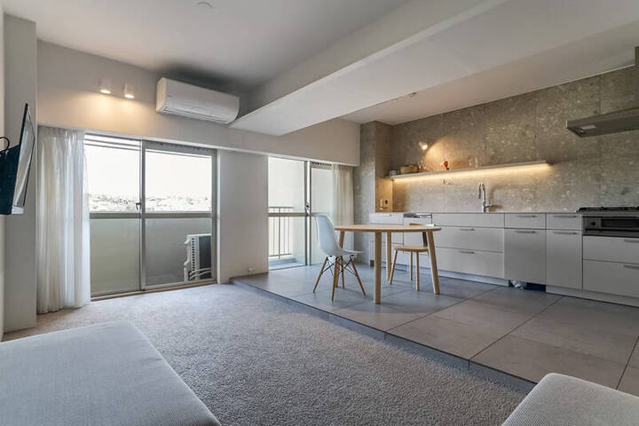 美学にチェックイン