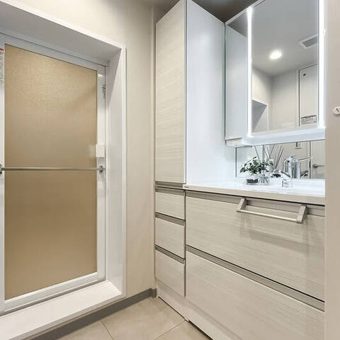 秀和代官山レジデンスの室内写真