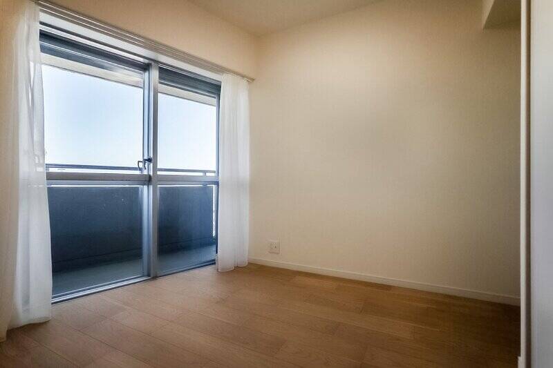 洋室Cは、ワークスペースや趣味の部屋としてもちょうどいいサイズ感です。