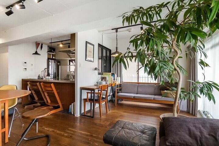 3つの街の、その上で