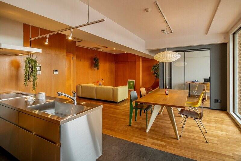 LDKは約25.2帖と広々。リビングダイニング（LD）は大きなサイズの家具を置いても、動線にゆとりがあります。