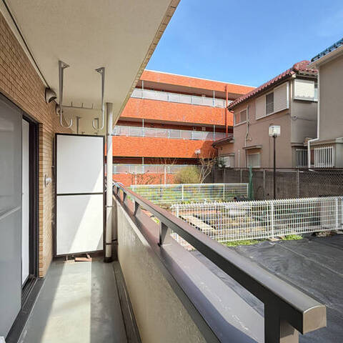 ライオンズマンション国立第五の室内写真