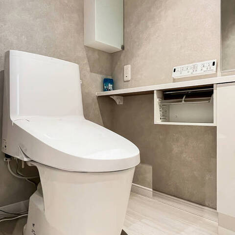 三井馬事公苑南ハイツの室内写真