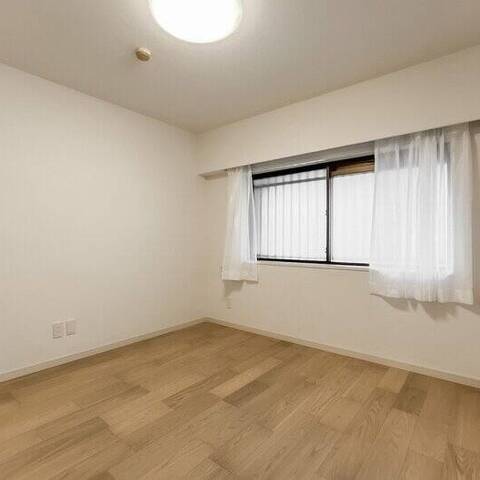 世田谷ハウスの室内写真