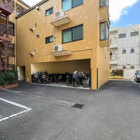 世田谷ハウスの建物・共用部写真