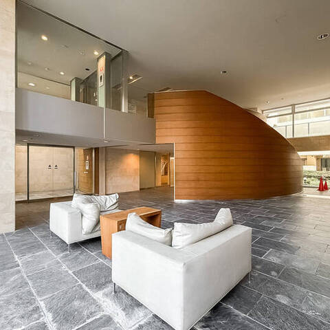 サウススクエアの室内写真