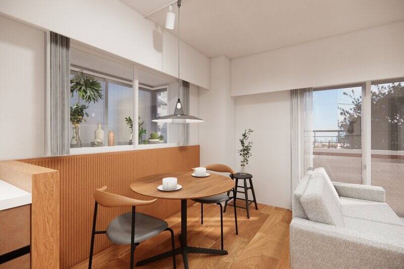 ダイニングスペース。ふたつの窓に近く、まるでカフェのオープンテラスのようなムード！