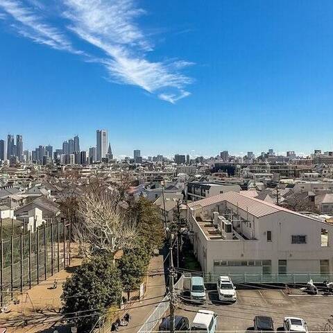 日商岩井方南町マンションの眺望・バルコニー写真