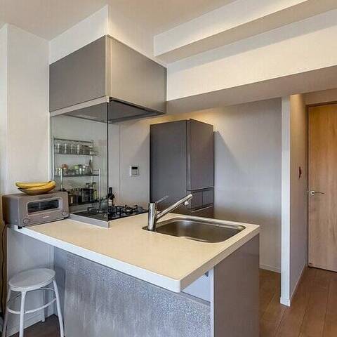 日商岩井方南町マンションの室内写真