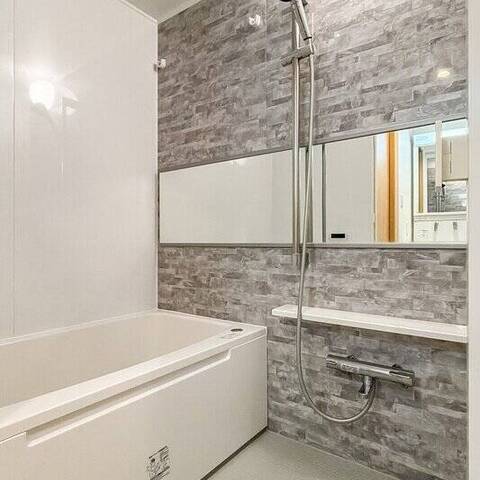 日商岩井方南町マンションの室内写真